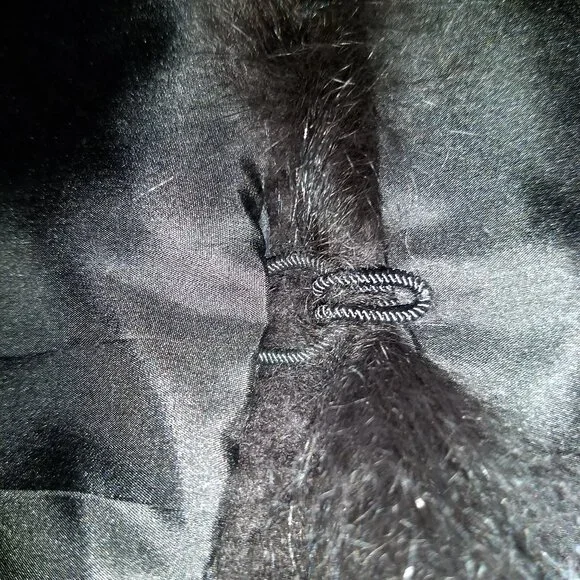 NWOT Fox Fur Collar/Scarf - Picture 5 of 5